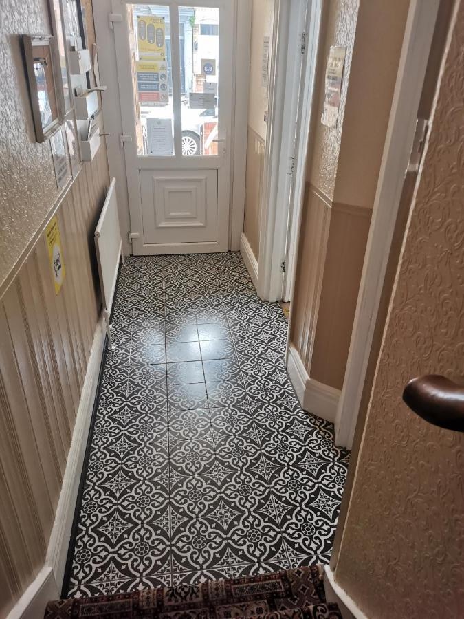 Leeds House Guest House Bridlington Esterno foto