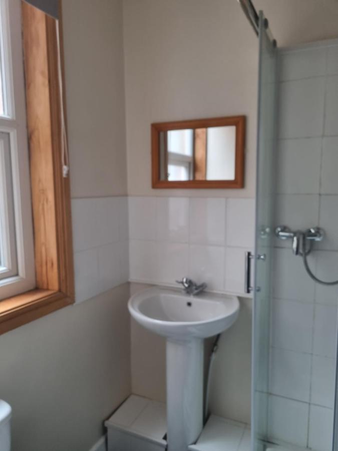 Leeds House Guest House Bridlington Esterno foto