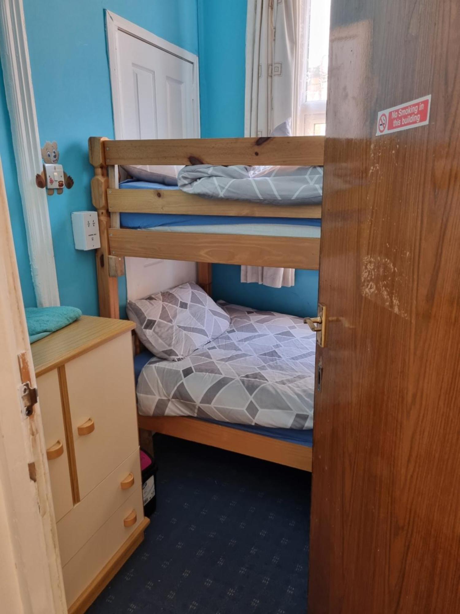 Leeds House Guest House Bridlington Esterno foto